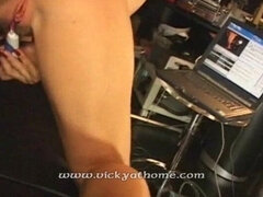 Stora tuttar, Blondin, Kvinna, Fingering, Lesbisk, Onani, Pov, Fitta