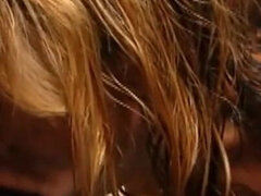 Fafanje, Medrasni seks, Nude