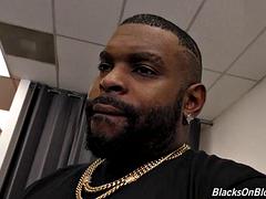 Grande cazzo, Tette grandi, Nero, Di colore, Tatuaggi, Tette