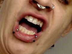 Amatéri, Veľké kozy, Brunetka, Fetiš, Piercing, Sólo