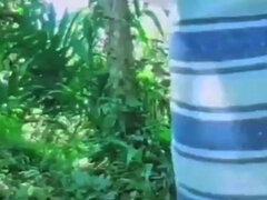 18 anni, Culo grosso, Tette grandi, Femmina, Indiana, All'aperto, Pisciando, Ragazza