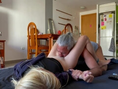 Blonde, Éjaculation interne, Léchez, Mature, Maman, Orgasme, Chatte, Épouse