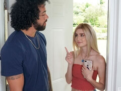 Ερασιτέχνης, Μεγάλος κώλος, Σε στάση σκύλου στα τέσσερα, Διαφυλετικό, Φυσικά βυζιά, Κοντά μαλλιά, Κοκκαλιάρης, Βυζιά