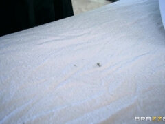 デカパイ, ブロンド, フェラチオ, 汚れた　, 足, 手コキする, マッサージ, ハメ撮り