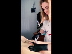 Blondýna, Nazí chlapi, Stříkání spermatu, Péro, Rukavice, Honění, Latex, Milf žcbp