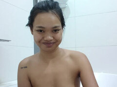 18, 아시안, 화장실, 귀여운, 발 페티쉬, 조그마한, 혼자, 청소년