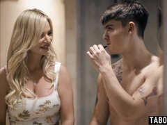 Grote mammen, Blond, Pijpbeurt, Rondborstig, Oudere vrouw, Hardcore, Likken, Kut duiken