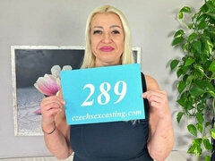 Stor stjärt, Stor kuk, Stora tuttar, Blondin, Avsugning, Doggystyle