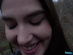 Rumpe, Store pupper, Kukk suging, Ansiktssperm, Naturlige bryster, Utendørs, Offentlig, Tenåring