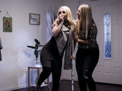 Leie, Schlafzimmer, Grosser schwanz, Blondine, Blasen, Hundestellung, Behaart, Milf