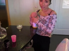 Amatör, Brunett, Fingering, Hd, Piercing, Pov, Dusch, Tatuering