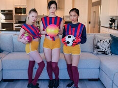 Czarny, Obciąganie, Brunetka, Styl na pieska, Grupa, Obciąganie, Nastolatki, Cycki