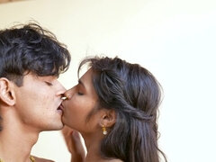 Amateur, Sucer une bite, Tir de sperme, Doigter, Indienne, Embrassement, Chatte