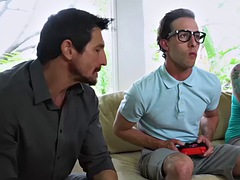 Velké kozy, Kuřba, Puma, Skupina, Milf žcbp, Nevlastní máma, Tetování, Švédská rojka