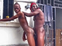 Любители, Азиатки, Большой член, Минет, Буккаке, Индианки, На природе, Молоденькие