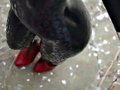 Amatør, Vakker, Latex