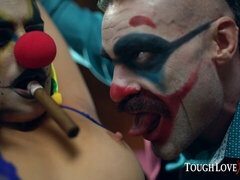 Duży tyłek, Duży kutas, Obciąganie, Brunetka, Styl na pieska, Włochaty, Cipka