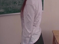 18, Rjavolaska, Kolidž, Fetiš