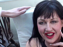 Obedient, fishnets, bootylicious