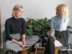 엉덩이, 금발의, 독일인, 자연의 가슴, 젖꼭지, 보지, 면도된, 문신