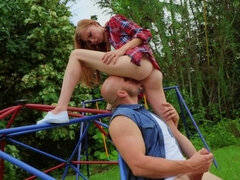 Betrug, Paar, Schwanz, Im freien, Zierlich, Muschi, Rock, Tätowierung