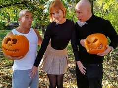 18 let, Velký zadek, Velké péro, Kuřba, Na pejska, Panenka, Dvojitá penetrace, Teenka