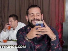 Rose Monroe & Duncan Saint get down & dirty with a hung waiter in HD