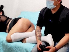 18 jaar, Latijnse vrouw, Sokken, Uniformpje