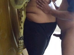 Arabe, Gorda, Bisexual, Corridas, Maduro, Oficina, Secretaria, Uniforme