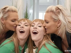 Stor stjärt, Stora tuttar, Blondin, Söt, Milf, Spanking, Tonåring, Leksaker