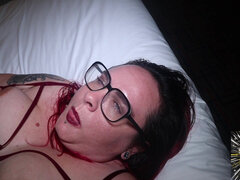 Amateur, Belle grosse femme bgf, Faciale, Lunettes, Interracial, Lingerie, Tatouage