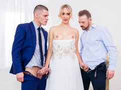 Большая жопа, Блондинки, Минет, Собачьи, Натуральные сиськи, Короткая стрижка, Чулки, Сиськи