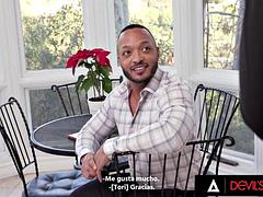 Anal, Gros seins, Sucer une bite, Tir de sperme, Hard, Interracial, Transsexuelle, Nénés