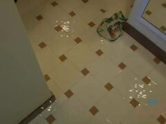 Kristen Scott Can't Get Enough Cum on Her Breasts After Tourist Activities