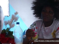 Afrikansk, Stora tuttar, Svart, Avsugning, Snopp, Hemmagjord, Mamma, Naturliga tuttar