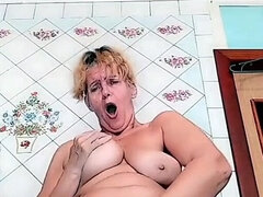 Amatør, Lingerie, Ældre kvinde, Solo, Web kamera