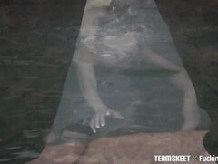 Μεγάλος κώλος, Προφυλακτικό, Χύσιμο, Τακούνια, Ώριμη γυναίκα, Δημόσιο, Πραγματικότητα, Τεράστιος