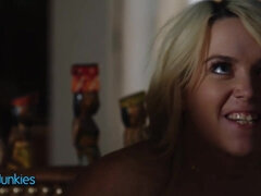 아기, 큰 음경, 금발의, 사정 샷, 핸드잡, 빨간 머리, 면도된, 젖가슴