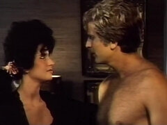 아메리카인, 오랄섹스, 사정 샷, 페티쉬, 흥청망청 놀기, 계모, 빈티지