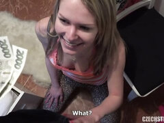 Røv, Stor røv, Blondine, Hundestilling, Håndjob, Hårdt, Pov, Teenager
