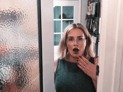 Retro 1950s Housewife Sees Her First BBC