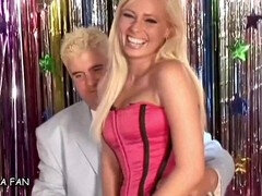 Brunette, Creme tærte, Europærer, Fisse, Røv slikning, Sutte