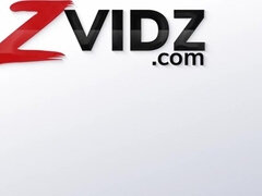 Hatalmas hátsó, Tekintélyes didik, Szőke, Cumizás, Pénisz, Kutya póz, Kőkemény, Hd