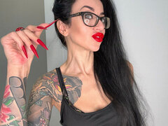 Morena, Fetiche, Gafas, Madres para coger, Solo, Tatuaje