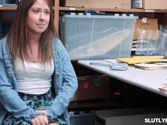 Fafanje, Rjavolaska, Hardcore, Hd, Lizanje, Naravne joške, Pisarna, Najstnice