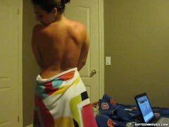 Brunett, Dildo, Onani, Orgasm, Solo, Tonåring, Leksaker, Vibrator