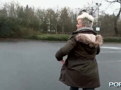 Tekintélyes didik, Fétis, Érett koros, Szabadban, Pisi szex, Nyilvános, Egyedül, Tetkó