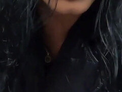 Amatorka, Dildo, Erotyczne rozmowy, Fetysz, Fetysz stóp, Latynoska, Mamuśka, Solo