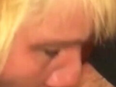 Grote mammen, Pijpbeurt, Stel, Sperma shot, Duits, Rijpe lesbienne, Feest, Swinger