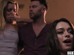 Steamy teenager came and fucks moms husband